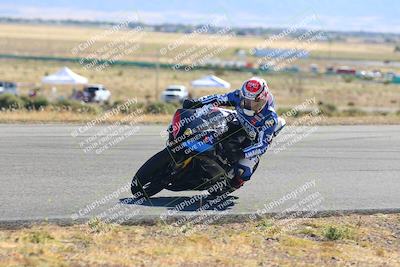 media/Oct-15-2023-TrackXperience (Sun) [[85198ff50b]]/Group 2/session 4 turn 3/